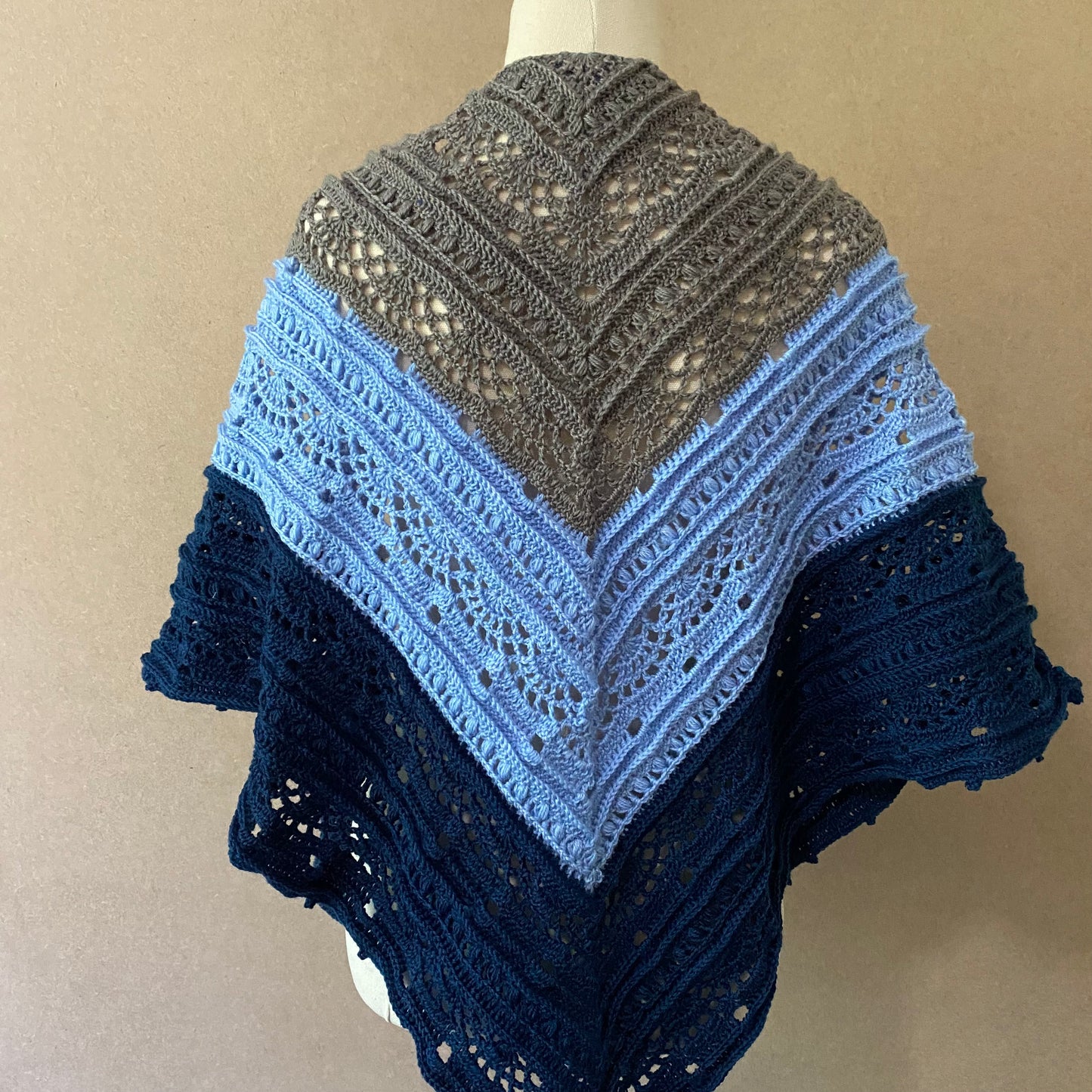 SisLove Shawl