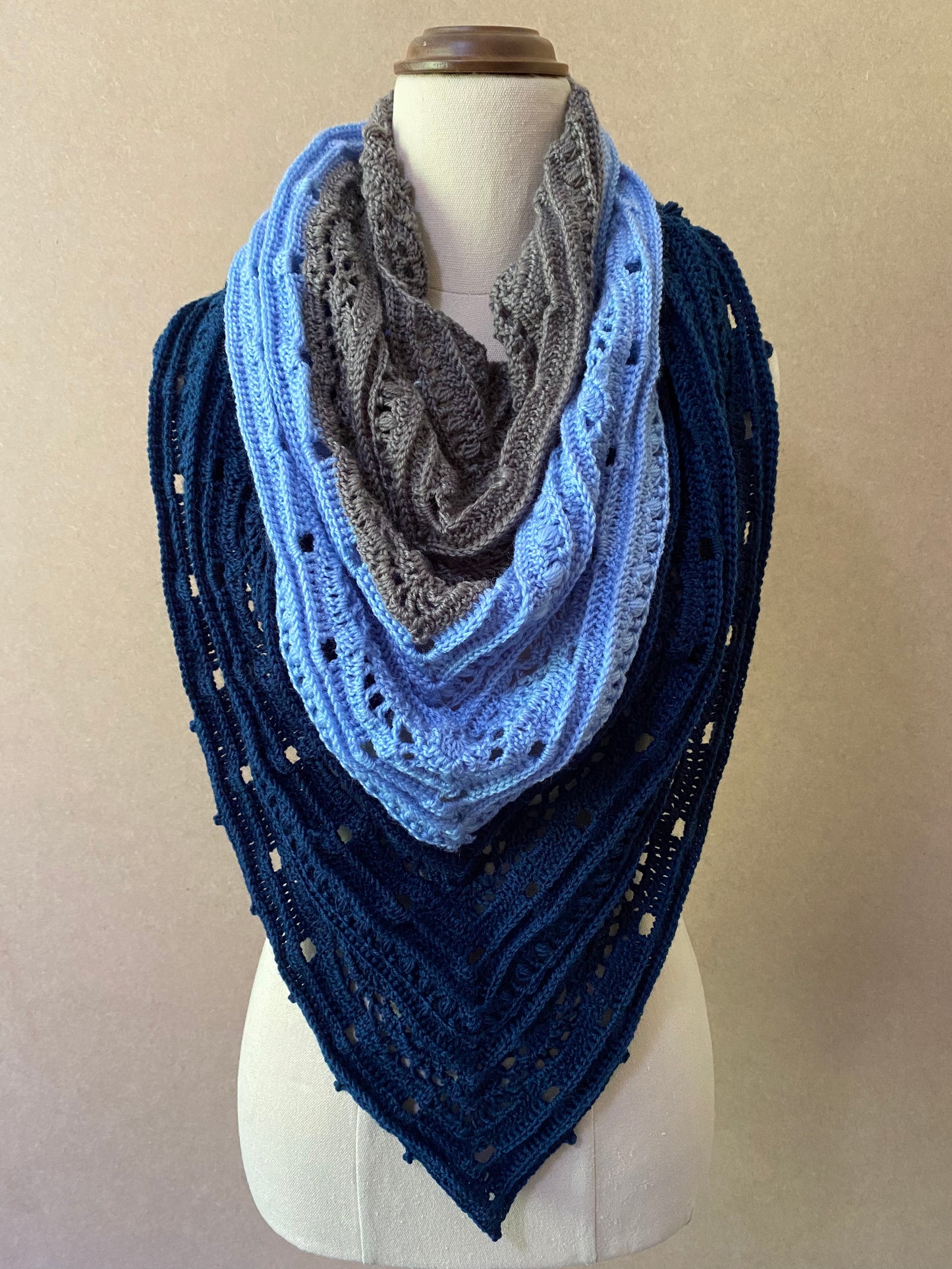 SisLove Shawl