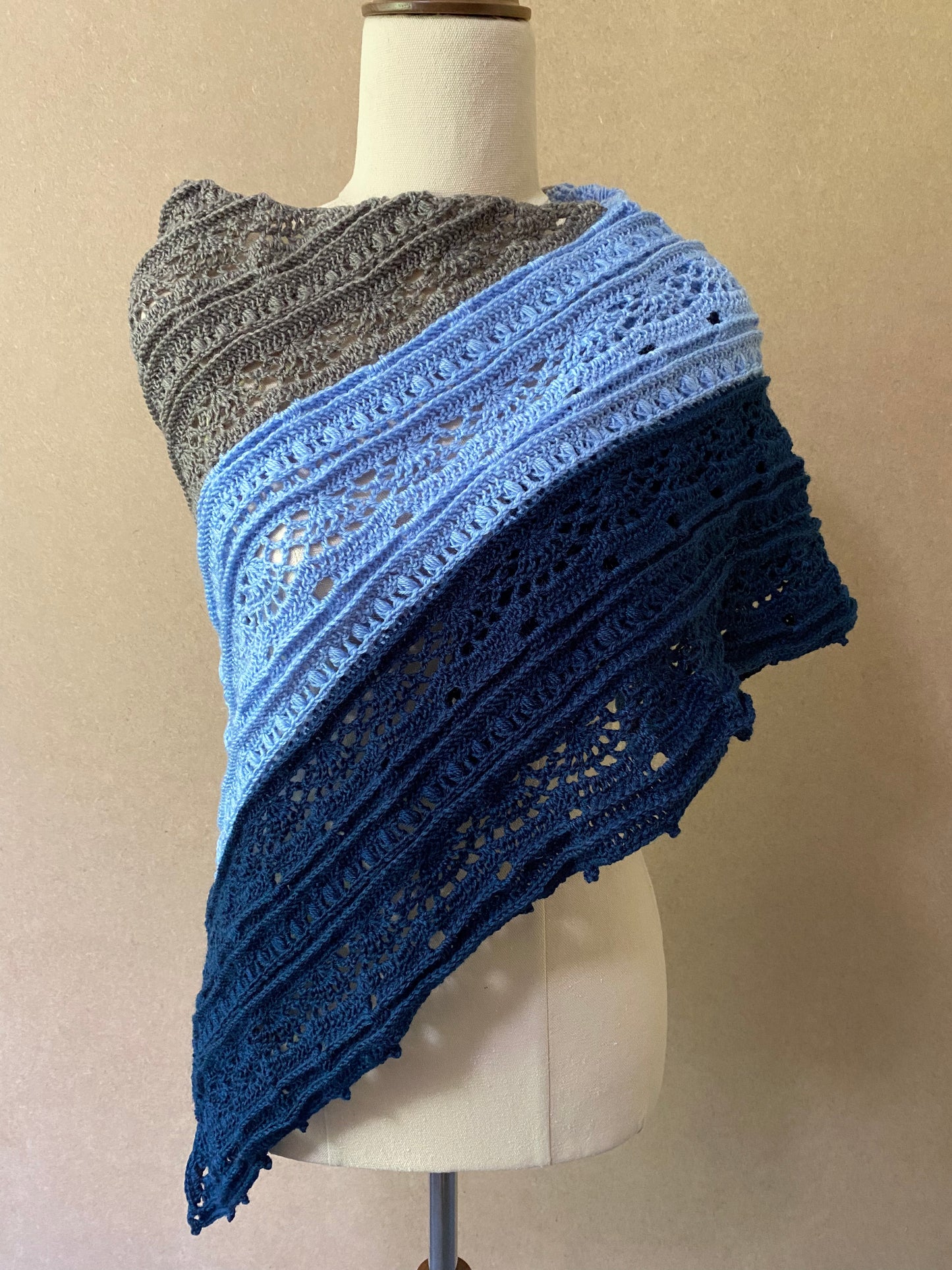 SisLove Shawl