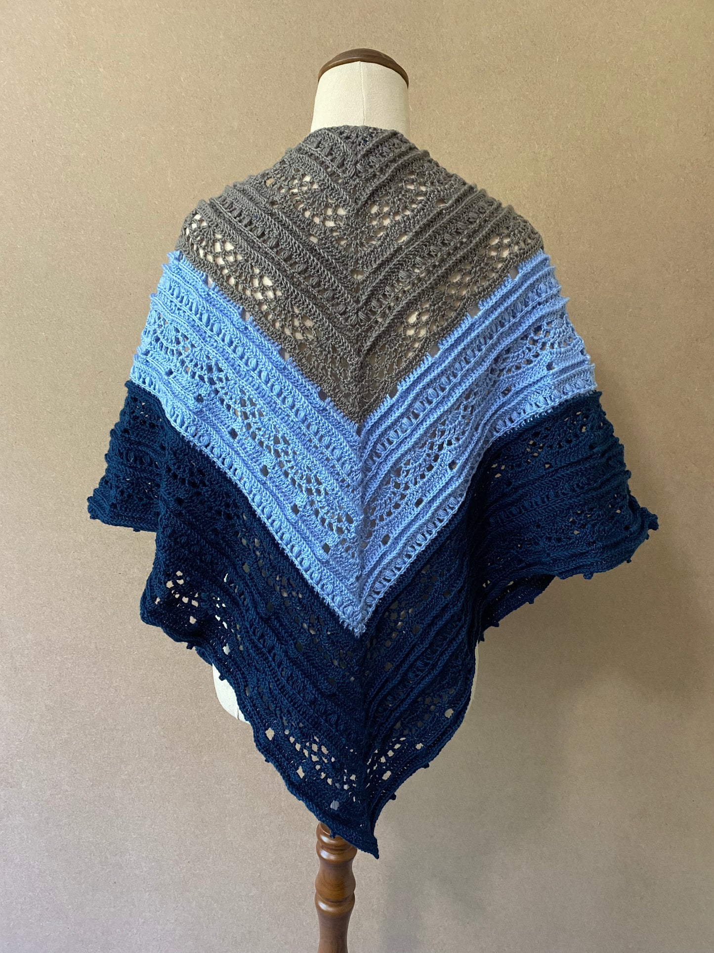 SisLove Shawl